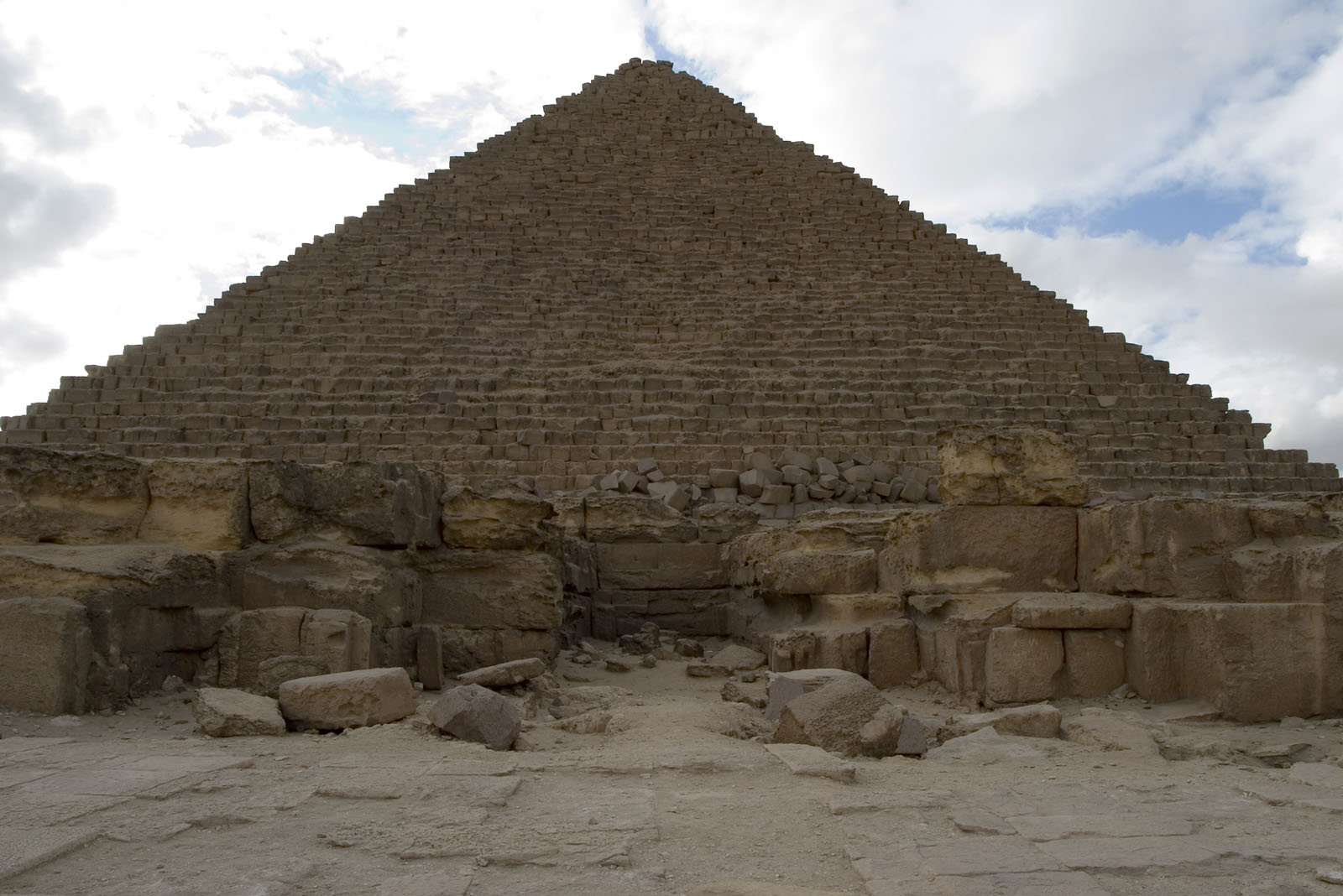 Digital Giza | Menkaure Pyramid Temple